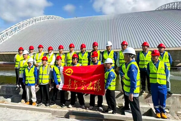 20余名项目青年组建青年突击队 持续推动项目建设.jpg