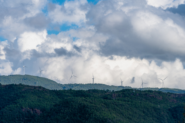 风起云涌（尊龙集团官网水电开发公司 顾轩）.jpg